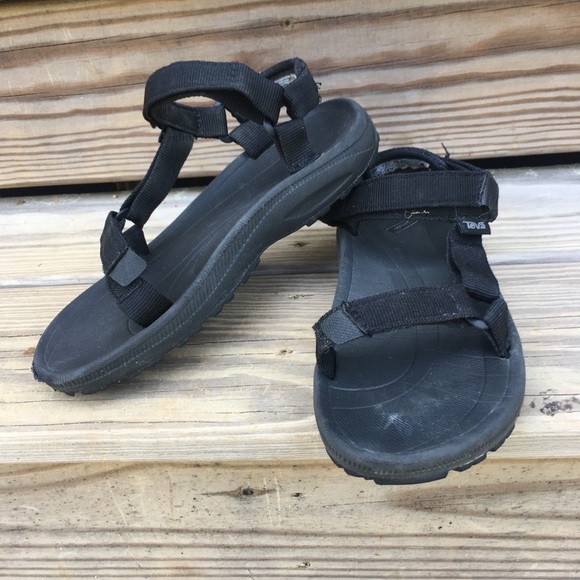 Teva Other - Teva Unisex Kids Size 3 - Black Velcro Strap